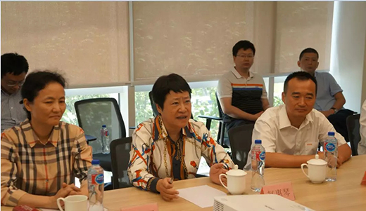 上海市青浦区区委书记赵惠琴带队莅临东升国际PG官网调研